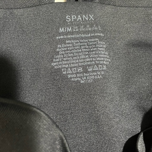 Spanx Look At Me Now Seamless Leggings Black Size Medium High Waist - Picture 5 of 5